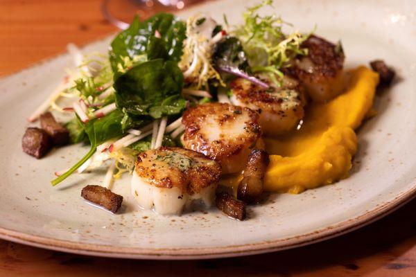 Seared Diver Sea Scallops