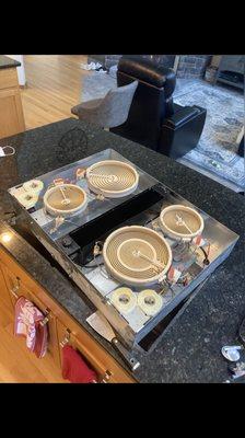 Replacing glass top on electric glass cooktop