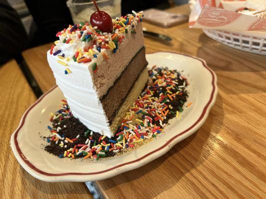 Ice cream cake