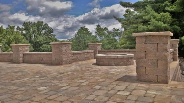 Firepit paver patio and seating walls