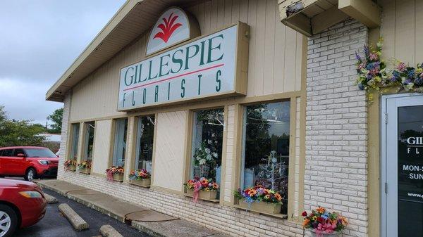 Gillespie Florists & Flower Delivery