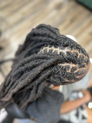 Wash, retwists, & Style