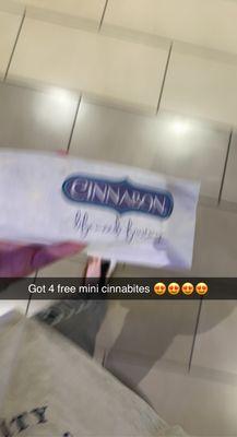 Cinnabon