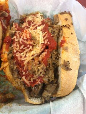 Pizza cheese steak .