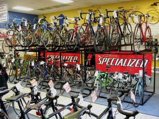 Tons of Specialized and Giant bikes!