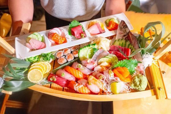 Premium Sushi Box