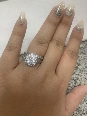 Very happy with my ringggg very very happy!!!