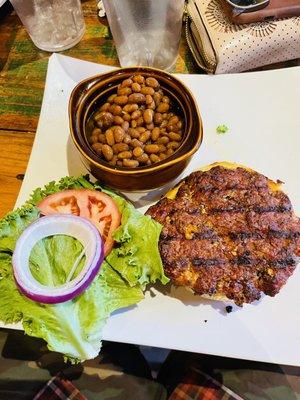 Elk chorizo burger with beans