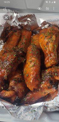 Fantastic smoked wings!