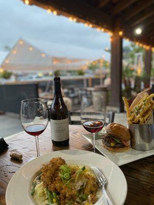 fried chicken and all american burger with Barolo