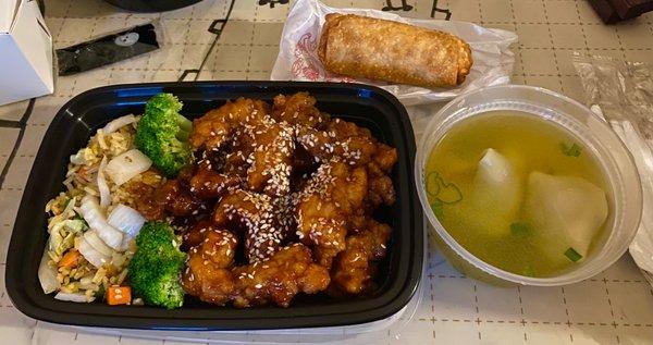 Dinner sesame chicken