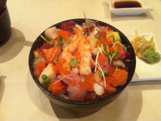 Bara Chirashi Sushi w/ extra rice.