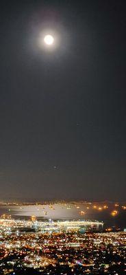 Full moon over the Los Angeles Harbor - 3/28/2021