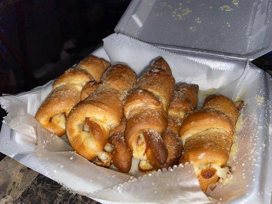 Pepperoni Rolls