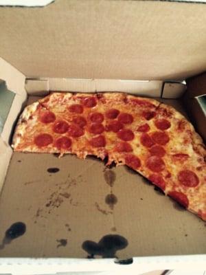 Large Pepperoni Pizza