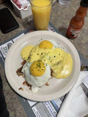 Irish Potato Pie (corned beef hash, mashed potato's with eggs and hollandaise sauce topped)