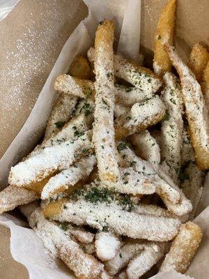 Snow Cheese French Fries