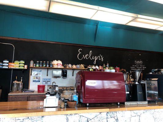 Evelyn's Coffee & Banh Mi