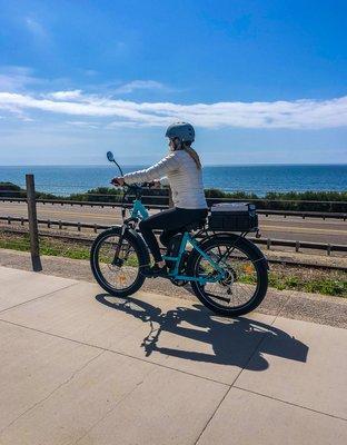 Coastal cruise on an e-bike