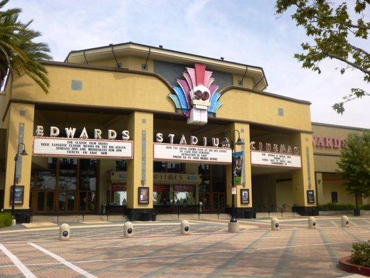 Aliso Viejo Town Center - Movie Theaters!