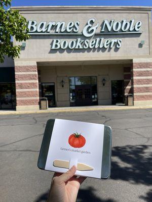 Great selection of gifts! @ Barnes & Noble.