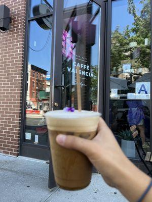 Ice honey latte with oatmilk, store outside