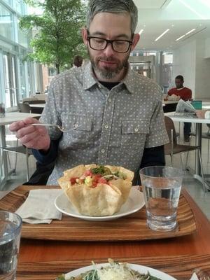 pineapple salsa with pulled pork buritto bowl $6