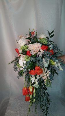 Lavish Bridal Bouquets