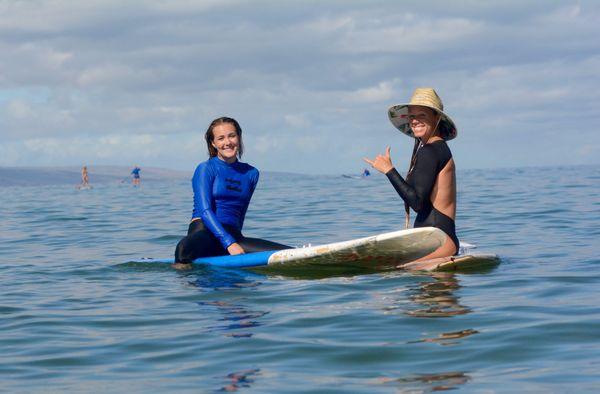 Surfer girls :)