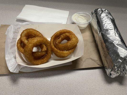 Full order of onion rings with 1 tiny ranch