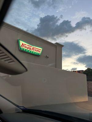 Donuts for my daughter for tomorrow's high school Senior Sunrise!