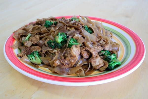 #29. Pad See Ewe (pork). Pan Fried Flat Noodle with Chinese Broccoli, egg, and Black Soy Sauce.