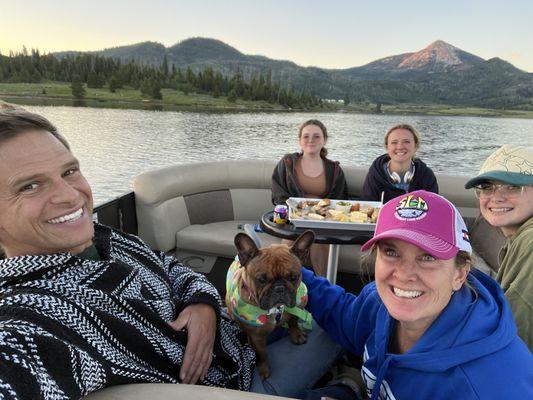 Family fun on Steamboat Lake Marina rental boats