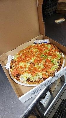 Taco pizza