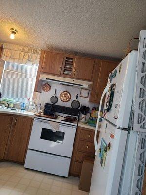 Kitchen looks as good as day i moved in.