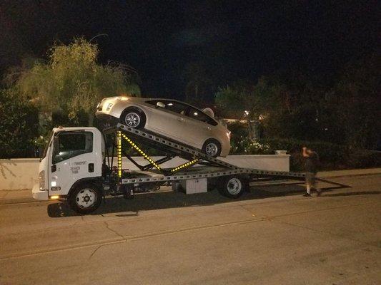 Prius being loaded.