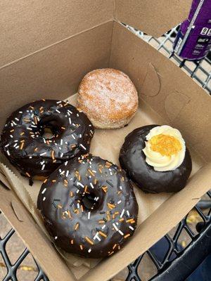 Lovebirds Donuts