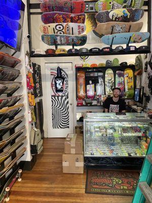 Low Key Skate Shop