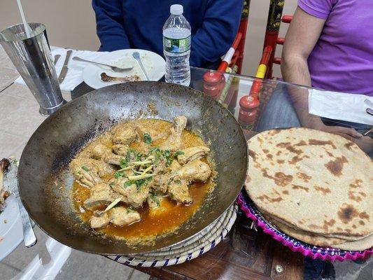 Chicken Karhai & Tandoori roti