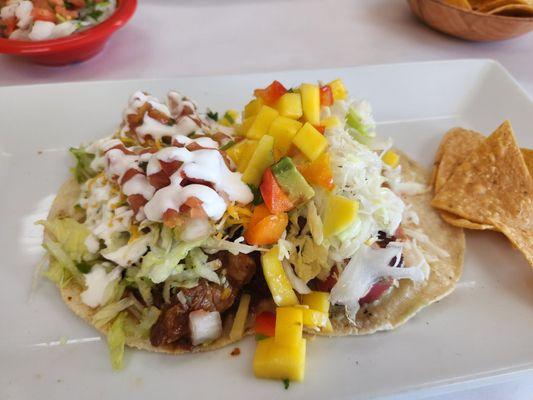 Grilled Ahi Tuna Salad & Barbacoa de Rez Taco