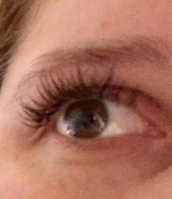 Eyelash extensions by Rita