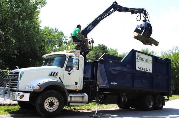 Omaha Tree Crane Truck