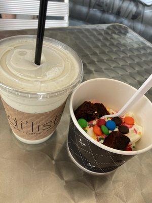 Di'lishi Frozen Yogurt Bar