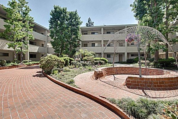 Palos Verdes Terrace Apartments