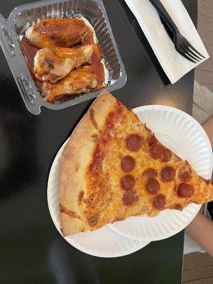 Pepperoni slice and Wing Special