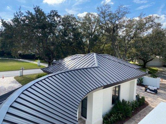 Standing seam metal roof