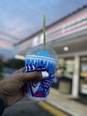 Slurpee Blue Raspberry 30oz