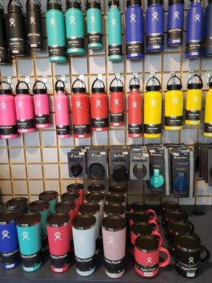 Lots of hydro flasks to choose from