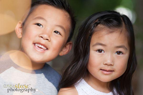 Super cute Siblings Session at the park! annealeese photography www.annealeese.com