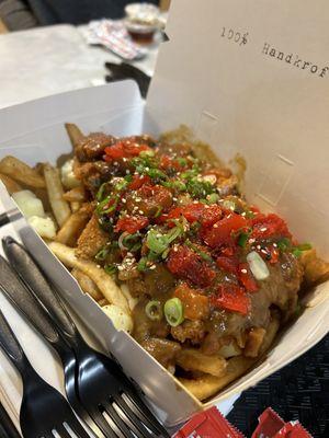 Chicken katsu curry poutine